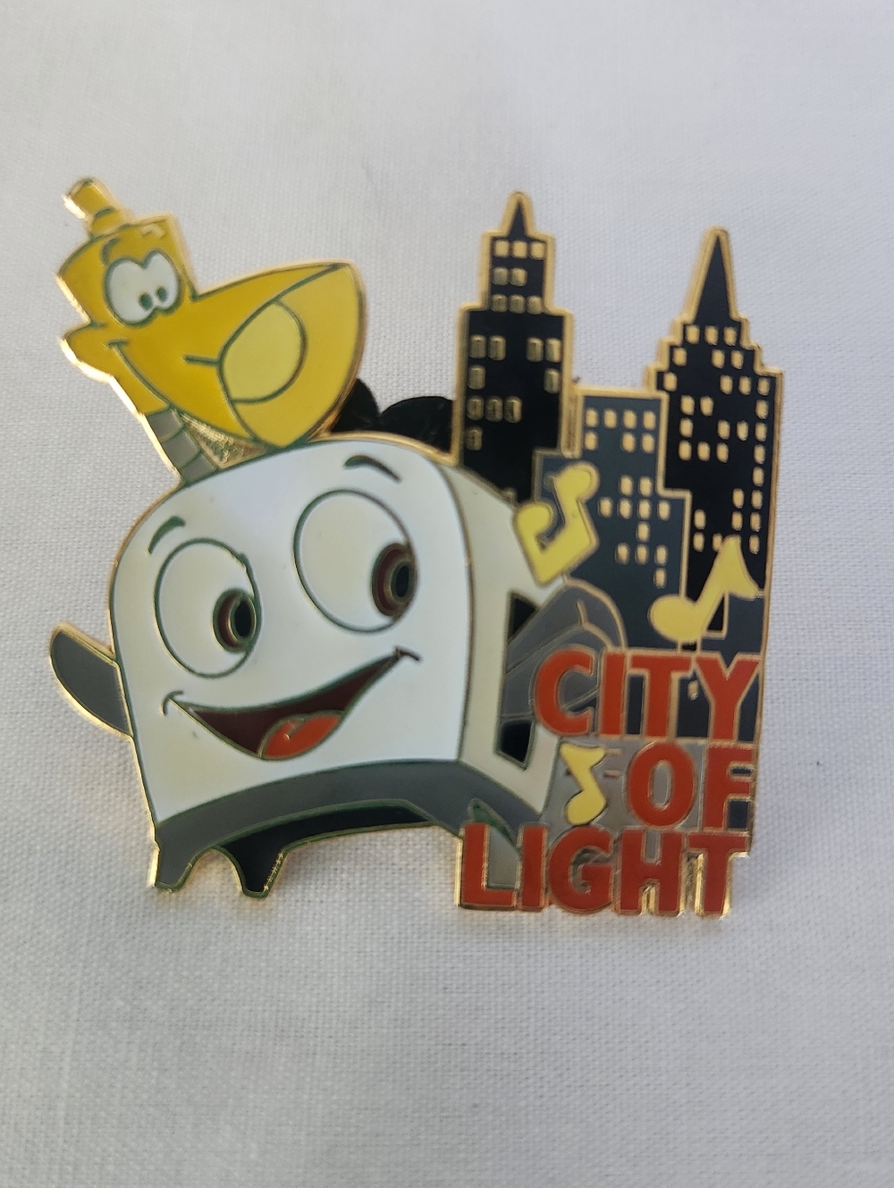 Disney Magical Musical Moments City Of Light Brave Little Toaster Pin